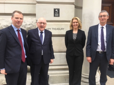 Neil O'Brien MP and Members of Leicestershire County Council